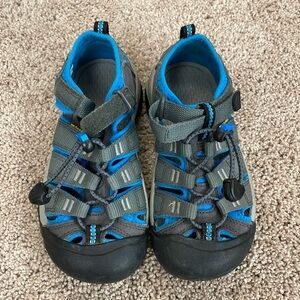 Keen Kids Shoes in Blue and Gray